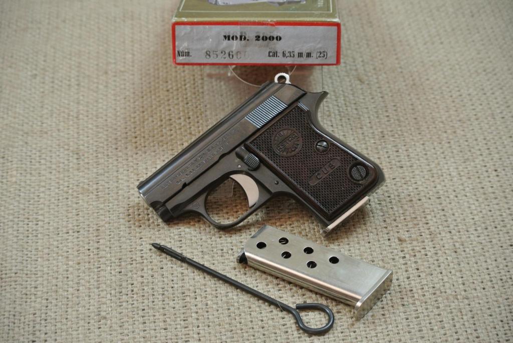 astra-24-01-halbautomatische-pistole-astra-cup-mod-2000-kal-635-browning.jpg